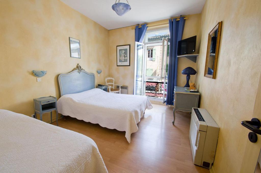 Hotel De France - Hotel De Charme En Provence Saint-Maximin Rom bilde